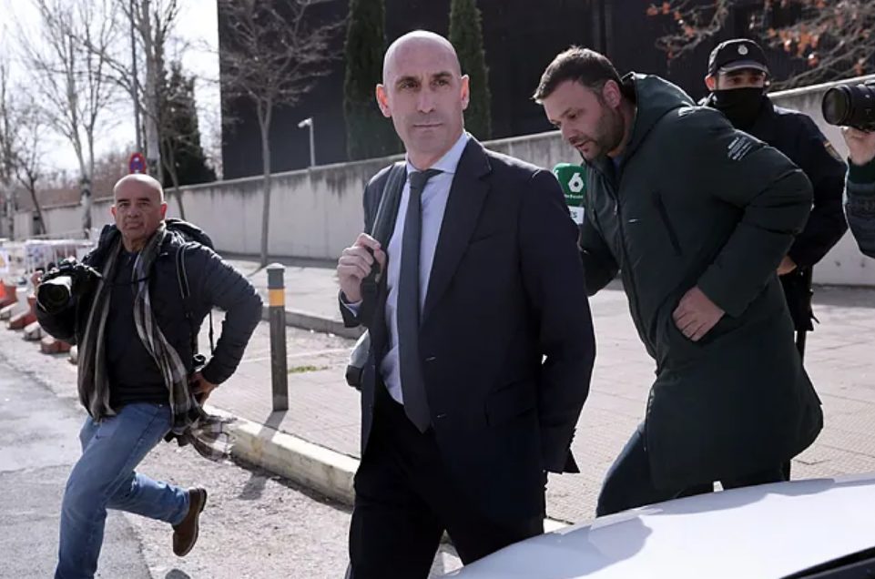 Luis Rubiales recurrirá su condena por el beso no consentido a Jenni Hermoso