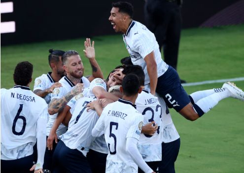 Monterrey goleó al Urawa japonés, se clasificó a octavos de final y condenó a River Plate 