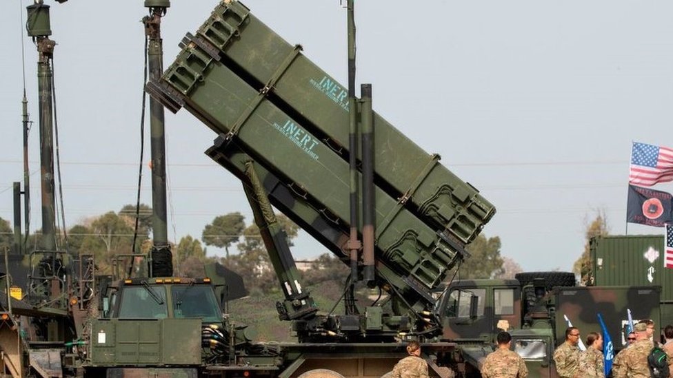 Trump asomó la posibilidad de enviar más misiles Patriot para defender a Ucrania