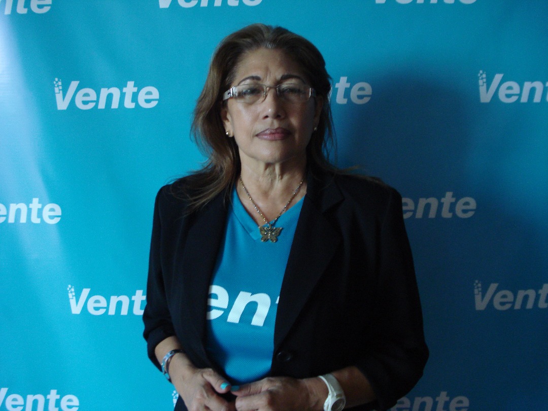 Nahir Mota agradeció respaldo de María Corina Machado tras zonas afectadas de varios estados por lluvias