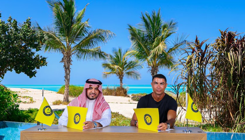 Los detalles del “contrato más lucrativo de la historia” que Cristiano Ronaldo firmó con Al-Nassr