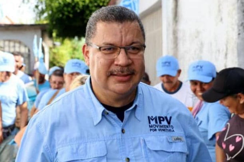 Simón Calzadilla: El chavismo perdió la oportunidad de lograr espacios para una salida negociada
