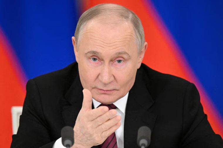 Putin admitió tensiones económicas en Rusia por el alto gasto militar