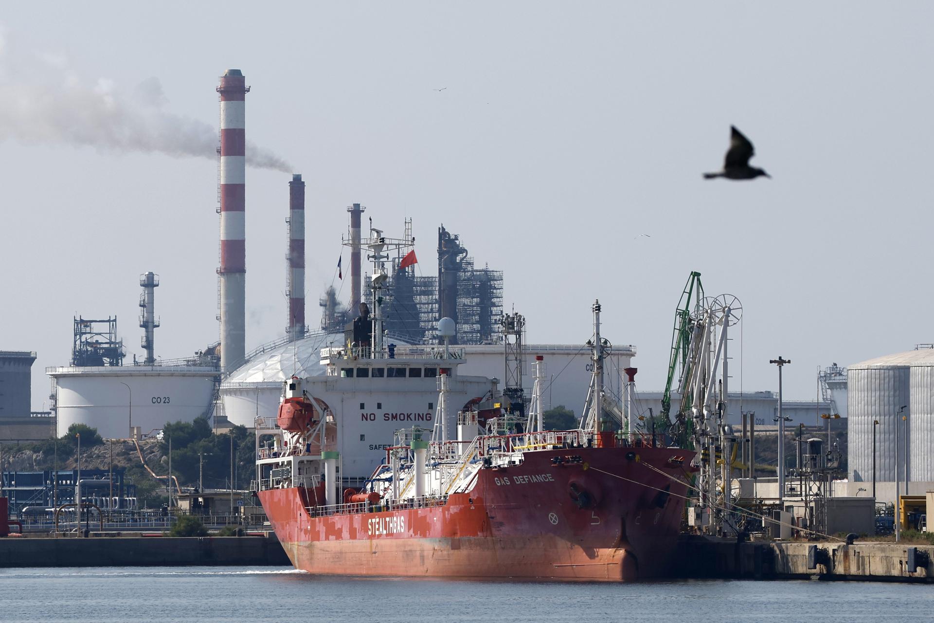 Precio del Brent cae tras el alto el fuego entre Irán e Israel