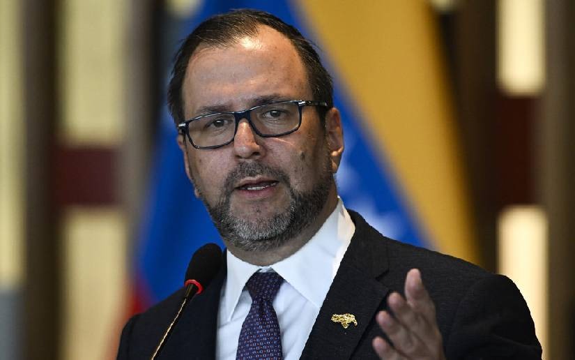 Yván Gil nuevamente atacó a Volker Türk por revelar informe sobre Venezuela